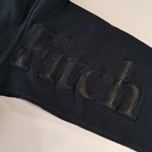 Abercrombie & Fitch Soft A&F Boxy Cropped Crewneck Sweater - Picture 5 of 11